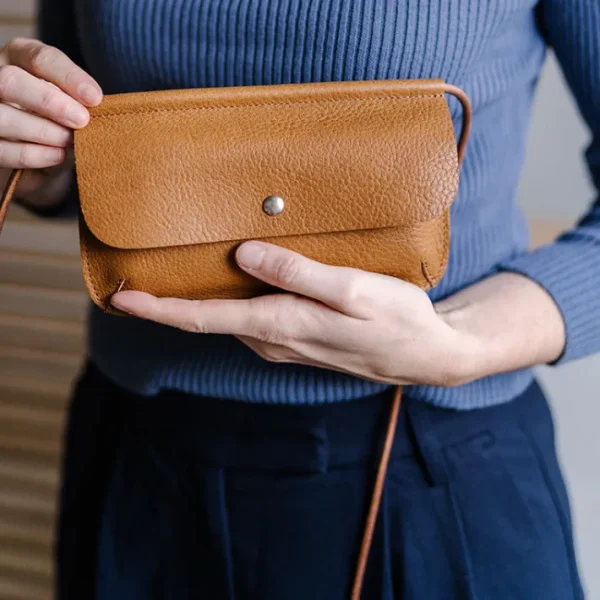 Phonebag, Hang On,<Keecie Sale