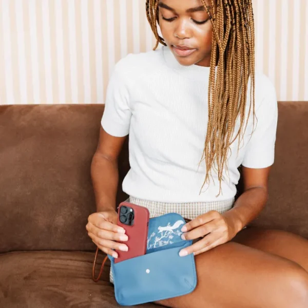 Phonebag, Hang On,<Keecie Clearance