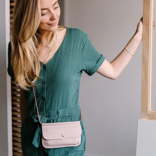 Phonebag, Hang On,<Keecie Sale